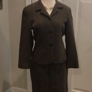 Gianni Sport Brown Size 8 Skirt Suit